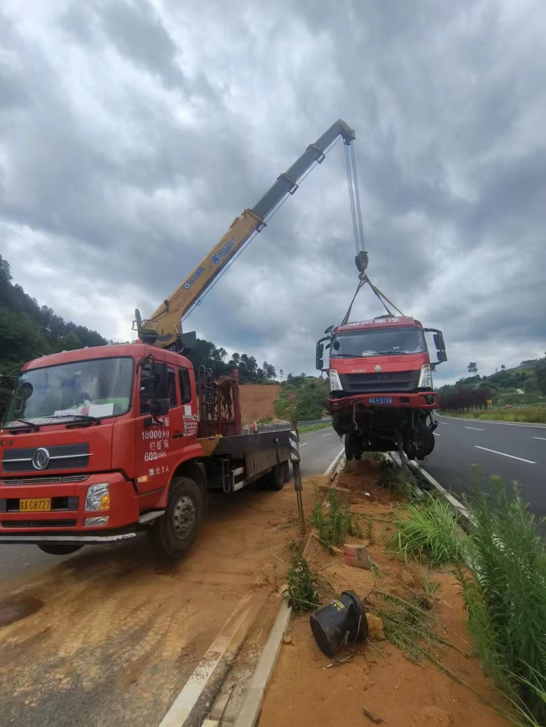 开平区吊车出租公司在日常生活中对吊车要怎样检查