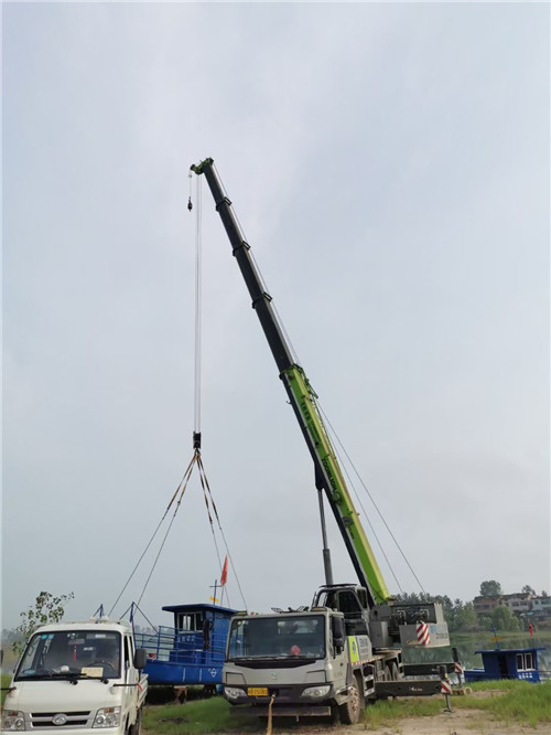 开平区桥梁建设吊装案例